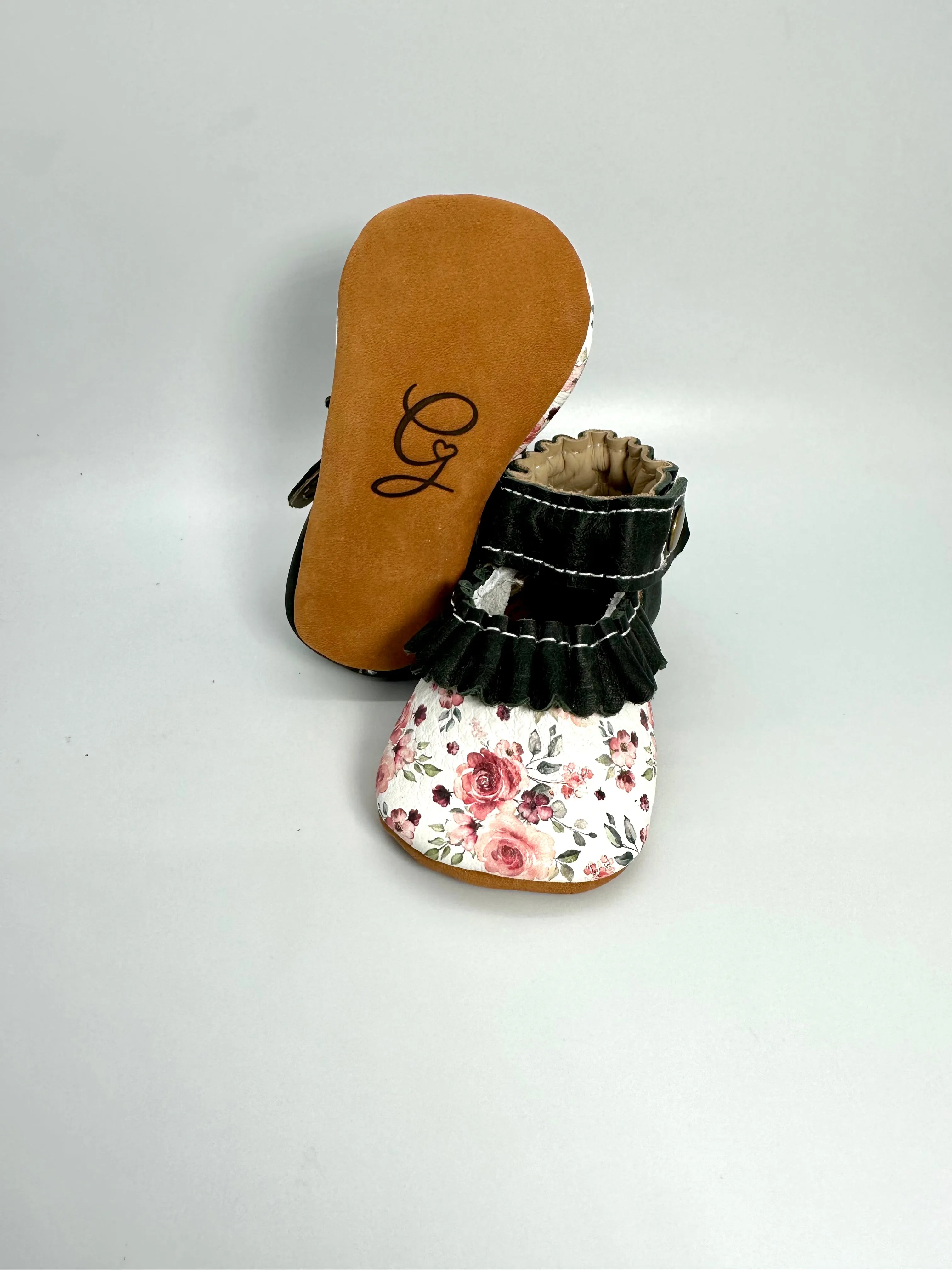 Dainty Rose Evie Janes