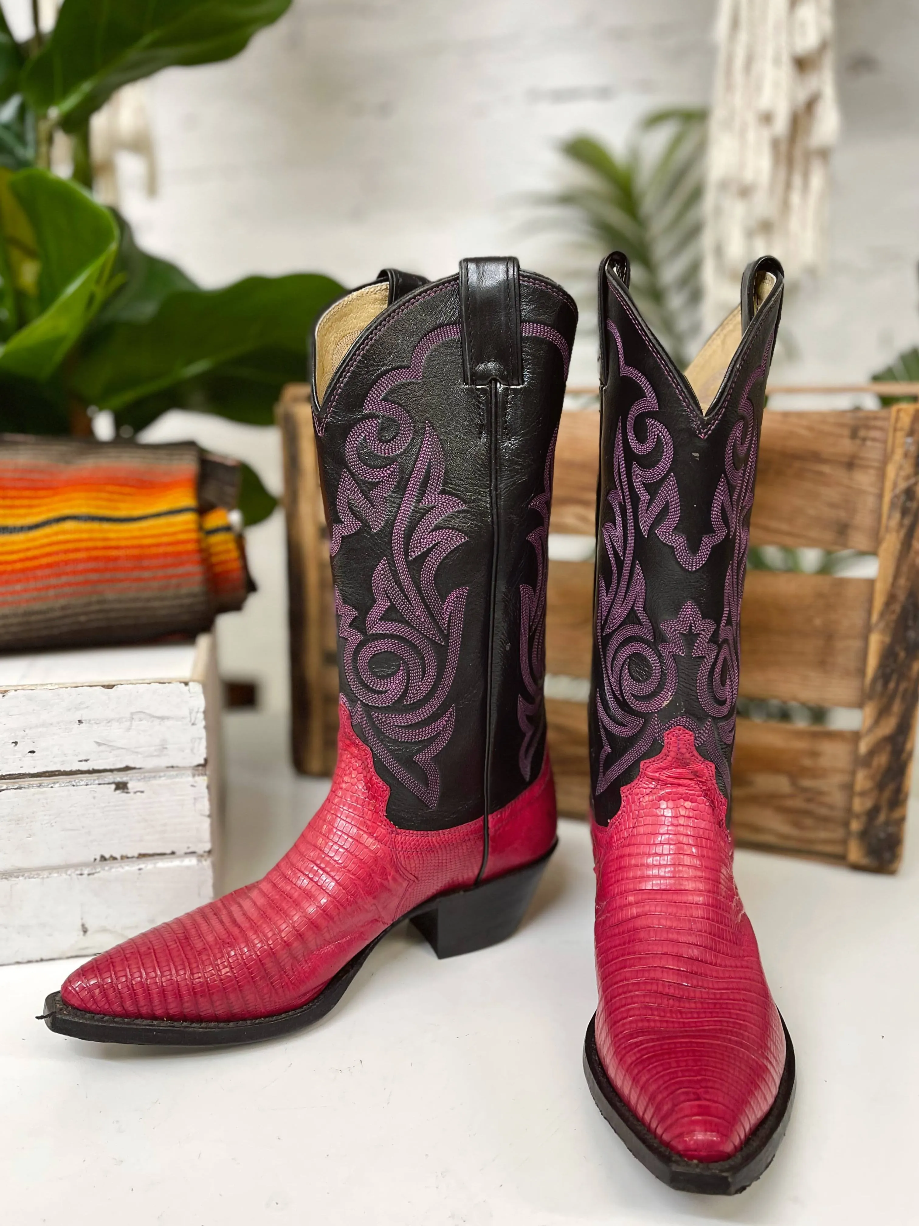 Justin Cowboy Boots Women's Size 7.5