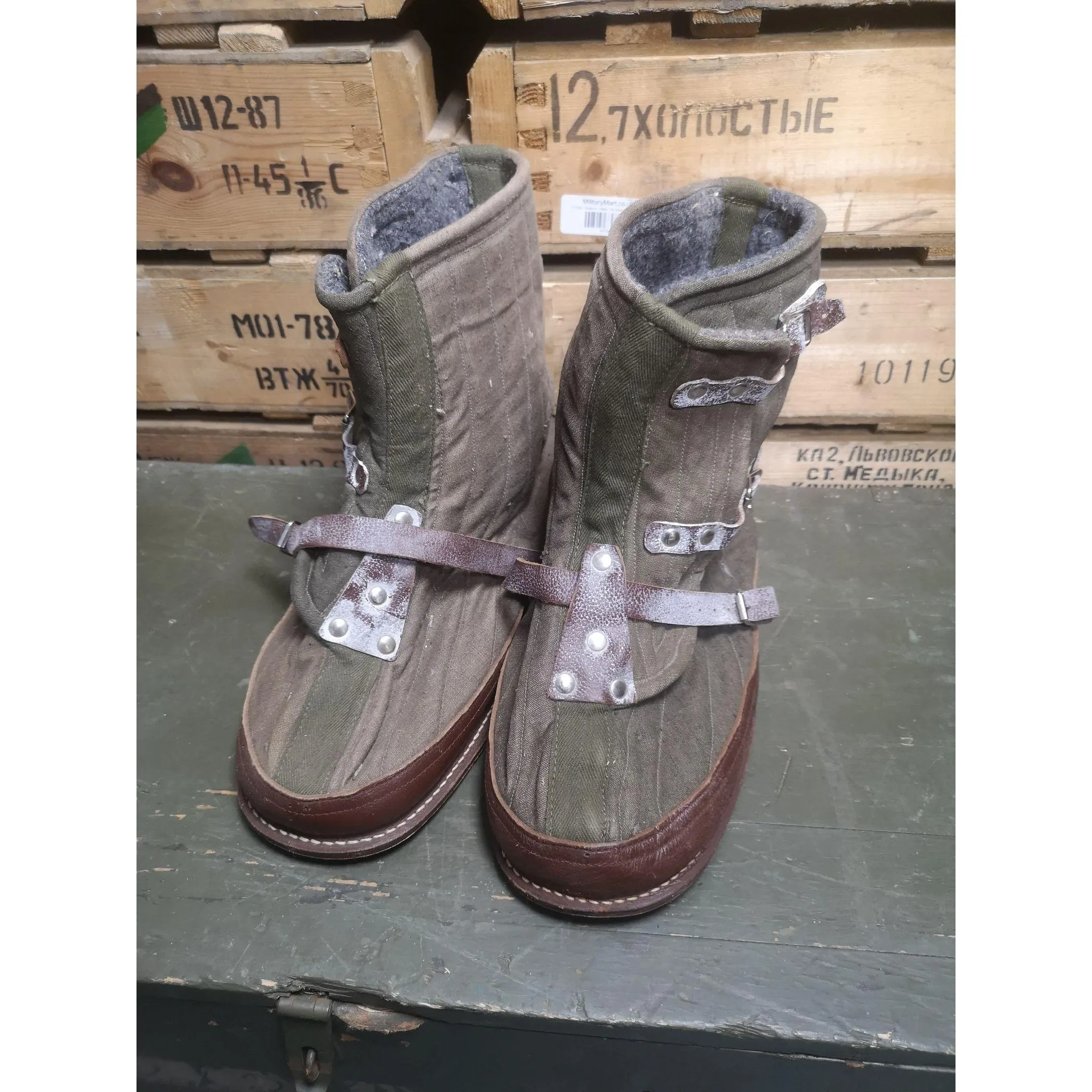 Swedish Army Vintage Snow over boots