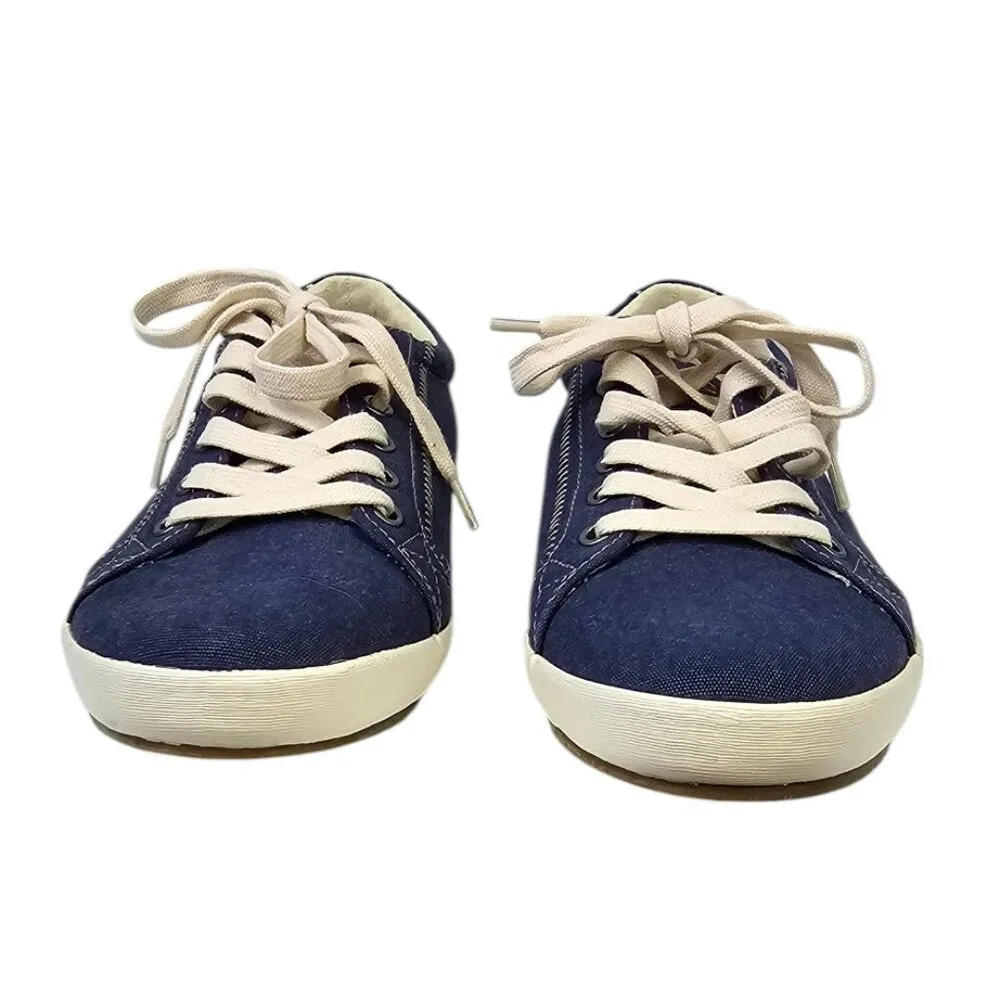 Taos Womens Star Canvas Low Top Sneakers