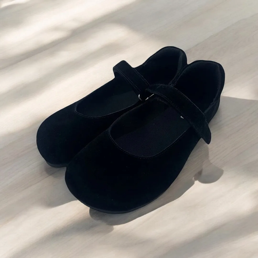 Tipsietoes Barefoot Suede Flats – Designed for Healthy Feet